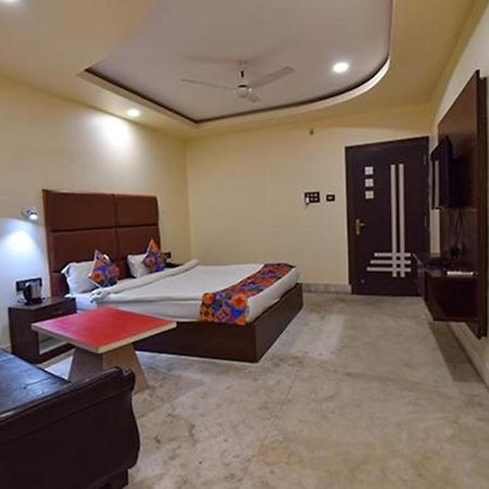 Fabhotel Rr Suites Guváhátí Exteriér fotografie