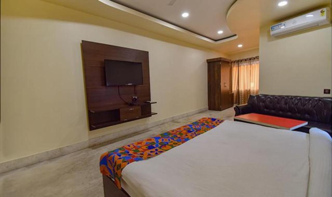 Fabhotel Rr Suites Guváhátí Exteriér fotografie