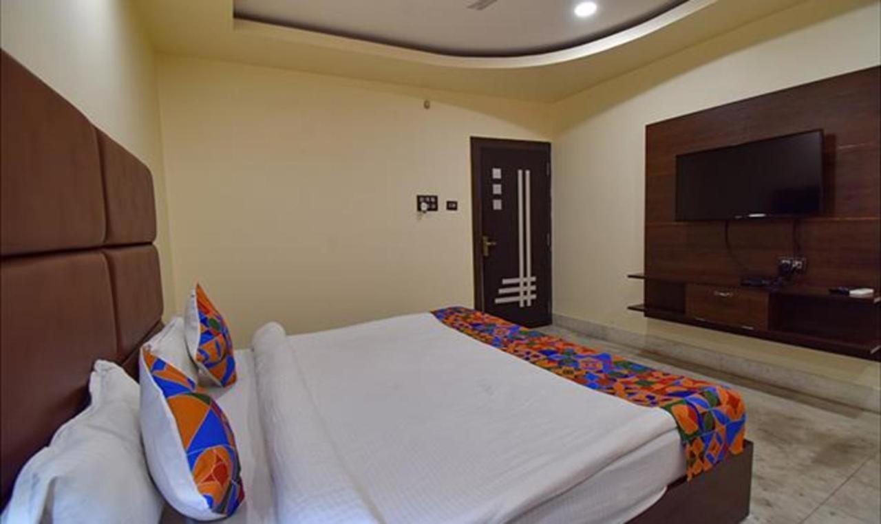 Fabhotel Rr Suites Guváhátí Exteriér fotografie